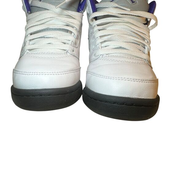 Nike Air Jordan 5 Retro GS White/Dark Concord/Black Youth 4.5 Unisex 440888-141 - Picture 3 of 12